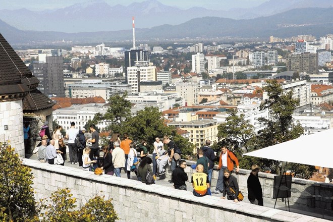 Ljubljana je primer izjemnega razcveta turizma. Ljubljanski grad je ena najbolj priljubljenih turističnih točk v Sloveniji....