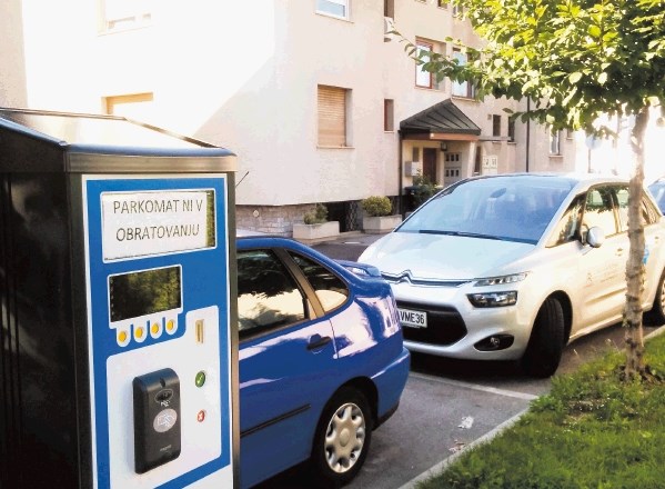 Za zdaj je na Verovškovi in sosednjih ulicah mogoče še brezplačno parkirati. 