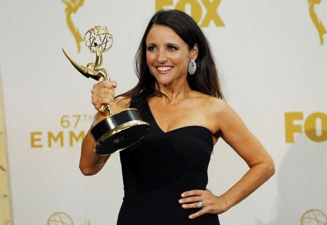 Za glavno vlogo ameriške podpredsednice v nanizanki Veep je bila že četrtič nagrajena Julia Louis-Dreyfus. (Foto: Reuters) 