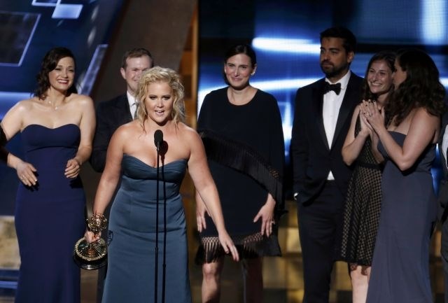 Emmyja je za variete Inside Amy Schumer prejela tudi komičarka Amy Schumer. (Foto: Reuters) 