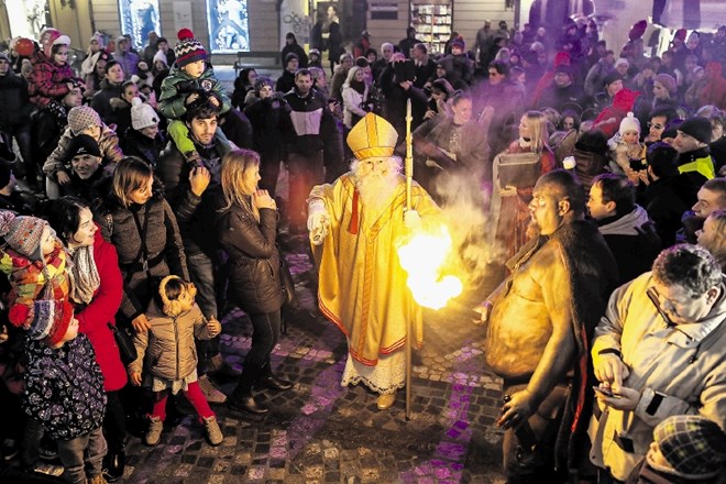 »Tistim, ki jih imate najraje, lahko vedno  na glas poveste, da ste veseli, zaljubljeni, zaupate pa se jim lahko tudi takrat,...