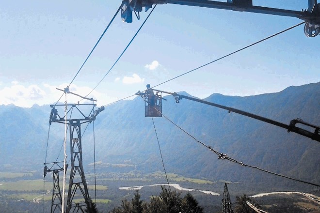 Med postajama A in B so namestili tudi 500 metrov nove jeklenice.