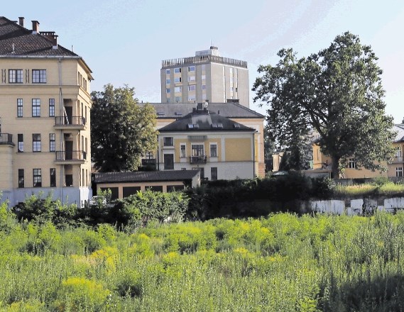 Od Kolizeja do Južne Afrike prek zakoncev Pergar