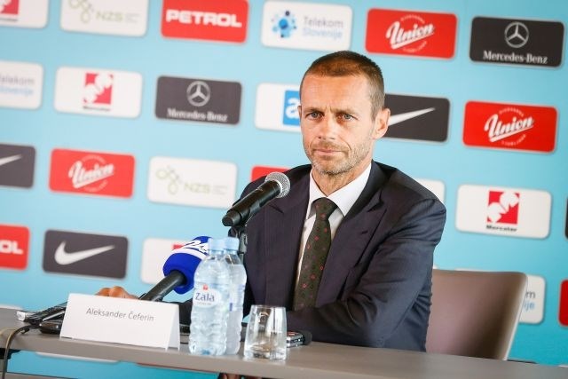 Aleksander Čeferin na novinarski konferenci na Brdu pri Kranju (Foto: Anže Malovrh/STA)