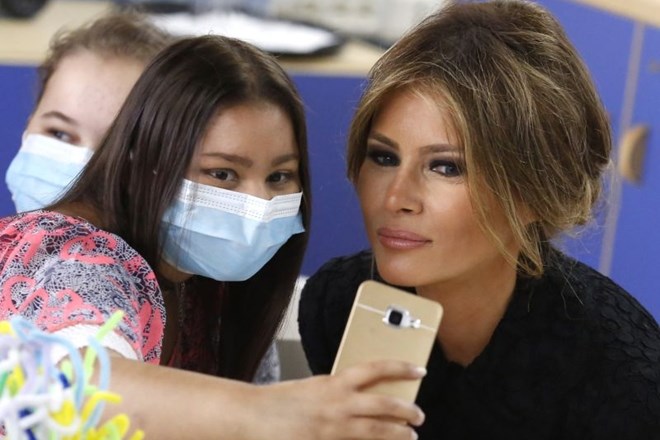 Cerar: Melania in Mojca sta našli pristen človeški stik