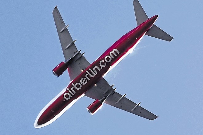 Insolventni Air Berlin naj bi šel v roke Lufthanse