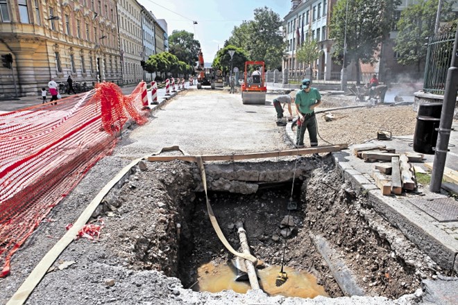 Po dokončanju prenove vodovoda in cestišča na Prešernovi cesti bo ta ostala skoraj popolnoma enaka, so povedali v družbi...