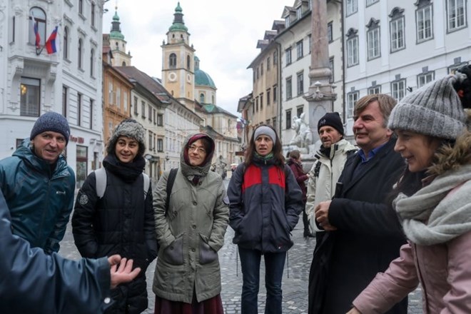 Hostel Celica: neuspelo dražbo so pospremili protestniki