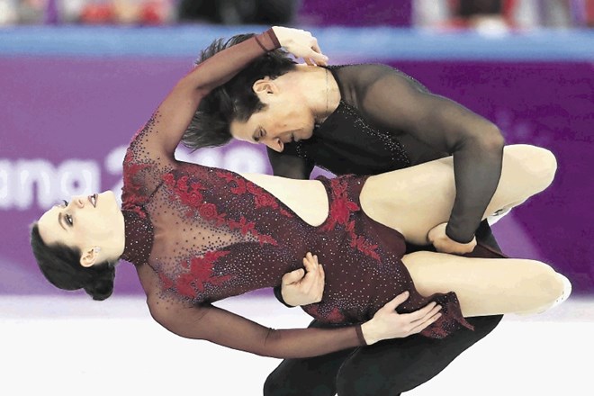 Tessa Virtue in Scott Moir zažigata s svojim seksi plesom, a v resnici nista par.