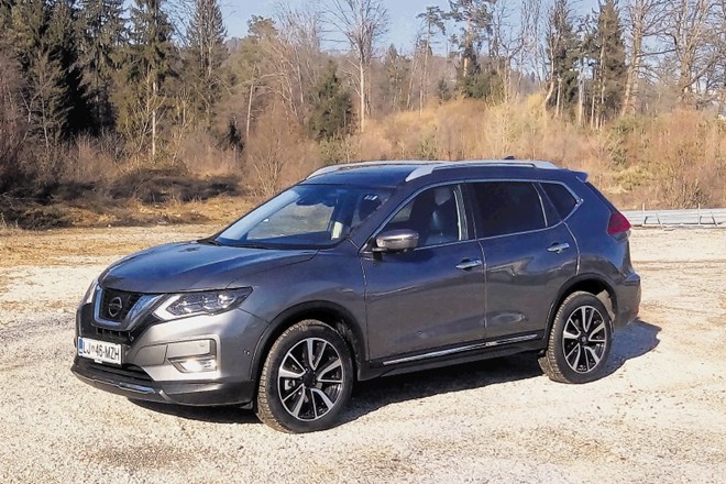 Vzporedni test: mazda cx-5 in nissan x-trail