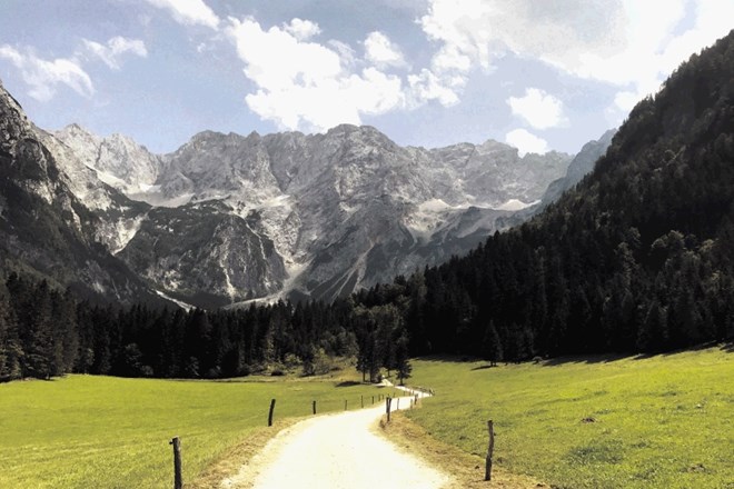 Jezersko je prvi kraj v Sloveniji, ki se pridružuje mednarodni mreži Gorniške vasi. Krajani so tega veseli, saj so dobili...