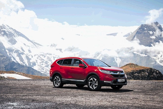 Honda CR-V: Dizelskemu motorju je pomahala v slovo