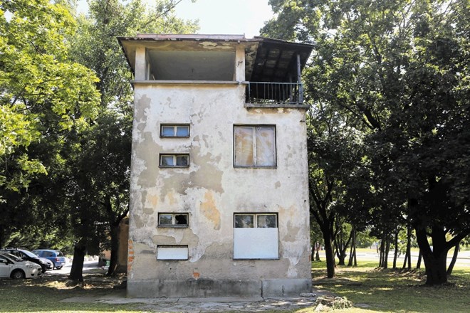 V kontrolnem stolpu bo prostor dobila kulturno-etnološka zbirka o zgodovini letalstva.