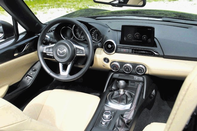  Mazda MX-5 G130 takumi:  Prepih in zadovoljstvo