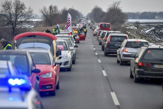 #foto Na Madžarskem novi protesti proti Orbanovi vladi