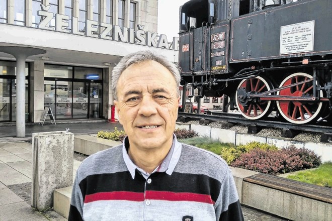 Ivan Fidler, vodja prometne pisarne na mariborski železniški postaji