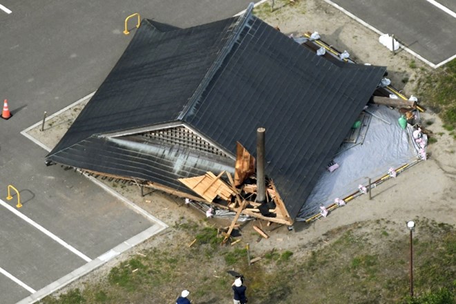 #foto Na severozahodu Japonske močan potres, še vedno nevarnost popotresnih sunkov