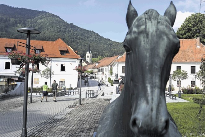 Prehod iz novega dela mesta v starotrško jedro.