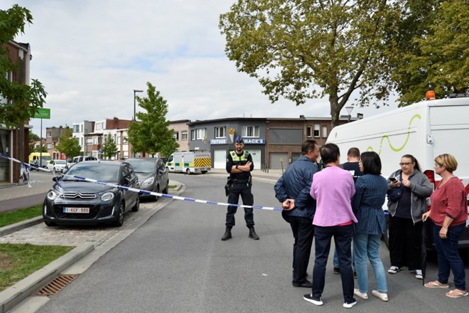 #foto Po eksploziji v Antwerpnu pod ruševinami ujetih več ljudi