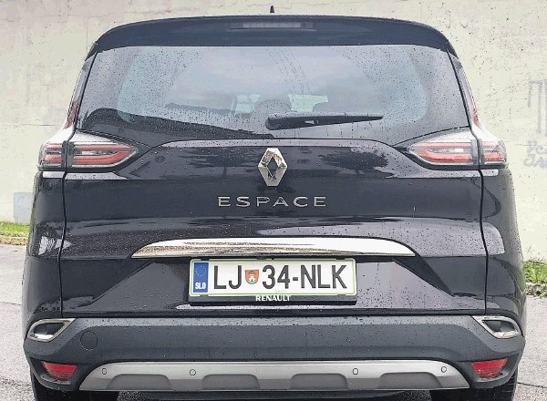 Renault espace in Ford S-max: Ko pri izbiranju večina pokaže znake neprijetne motnje