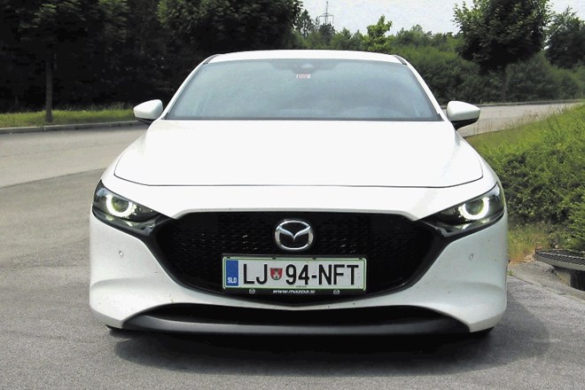 Mazda3 in škoda scala: Ko lahko na videz enostavno postane zapleteno