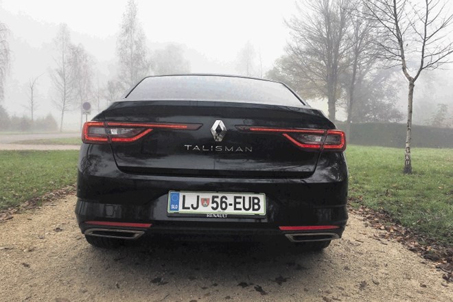 Renault talisman in toyota camry: Zeleni z nasmehom, a tudi solzami na obrazu