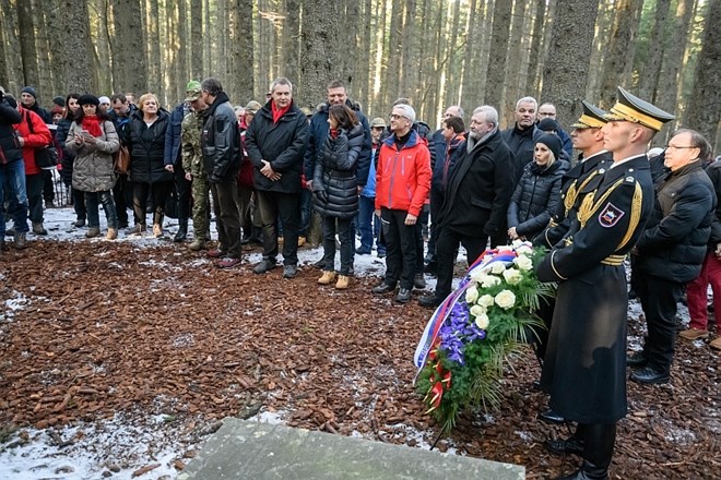 #foto Na Osankarici so se poklonili 77-letnici zadnjega boja Pohorskega bataljona