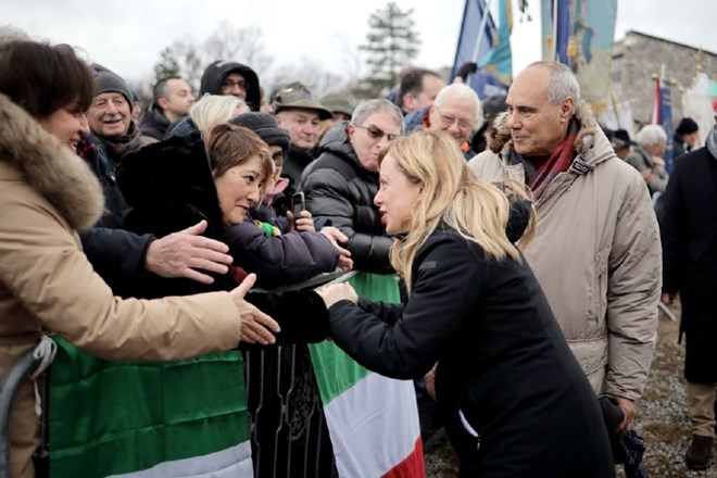 #foto Italijani žrtve, Jugoslovani okupator