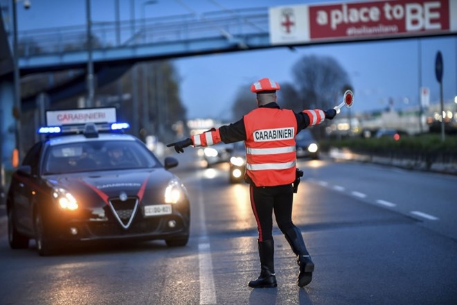 WHO izbruh novega koronavirusa označil za pandemijo, v Italiji rekordno povečanje okužb