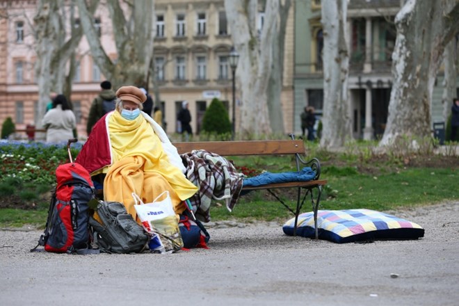 Potres v Zagrebu: Rušili so se zidovi, opeka je padala po avtomobilih