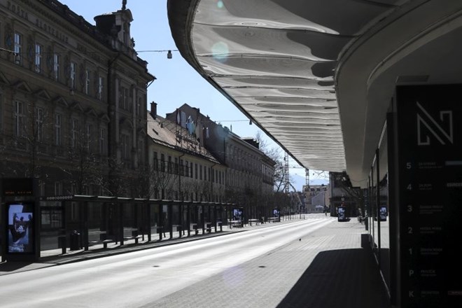 Izpraznjena Slovenska cesta v središču prestolnice.