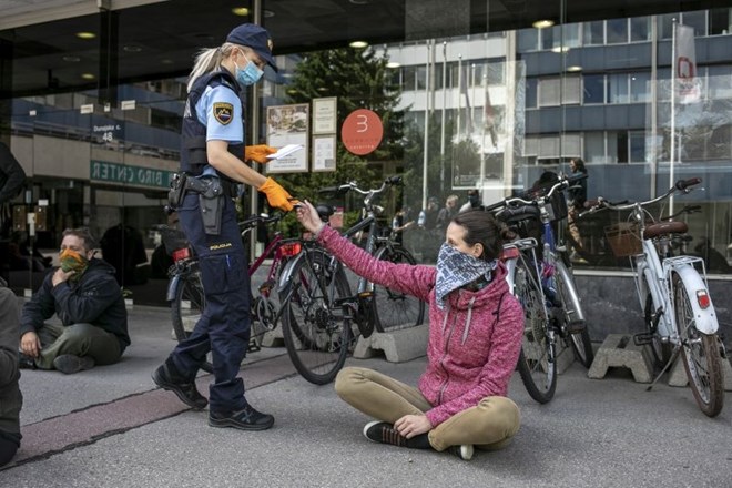 #foto V Ljubljani protesti proti izključevanju naravovarstvenikov