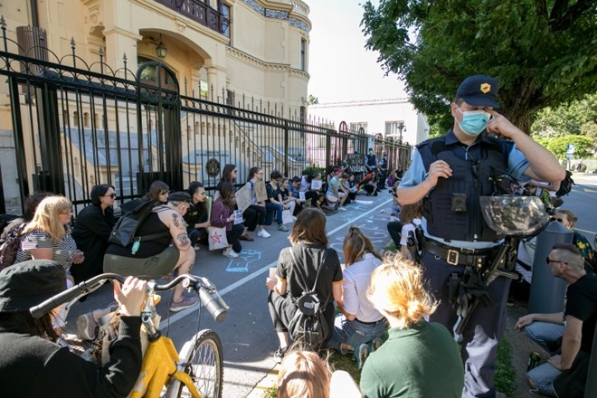 #foto V Ljubljani protestirali proti rasizmu