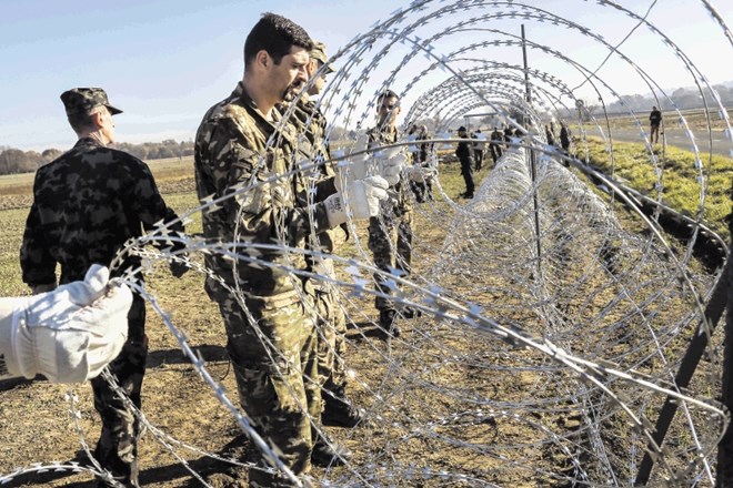 Begunska kriza: Prvič vpoklicana tudi rezervna sestava vojske