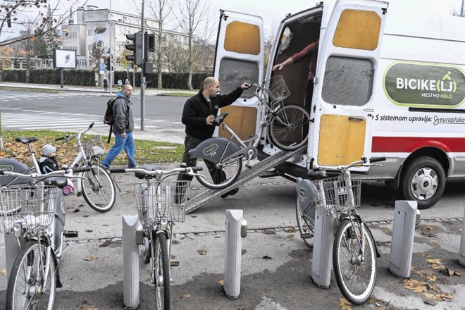 Trenutno je v sistem Bicikelj vključenih 36 postaj, 360 koles in 720 ključavnic.