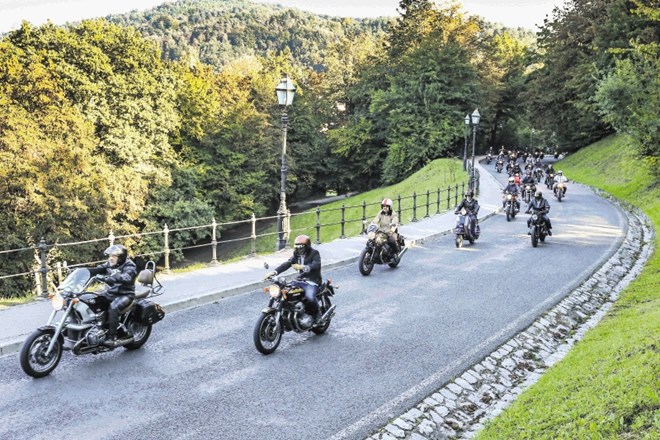 Motoristi so in bodo v prihodnjih tednih in mesecih v še  precej večjem številu znova redni udeleženci v prometu.