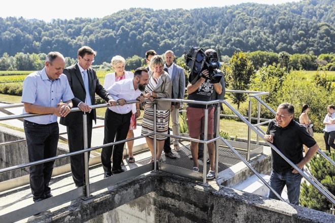 Priložnosti za fotografiranje ob dobri novici o številnih evropskih milijonih ni izkoristil le ljubljanski župan Zoran...