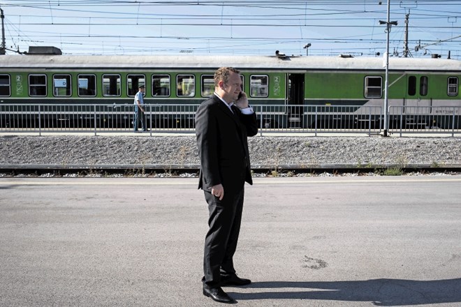 Po prejetju zavezujočih ponudb januarja se bodo v družbi z vsemi zainteresiranimi začeli pogajati. Marca bodo predvidoma...