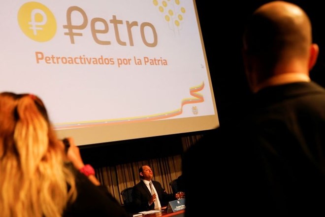 Venezuela z državno kriptovaluto  proti sankcijam in na volitve