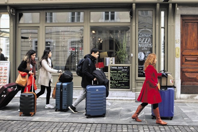 Turistična taksa bo od 1. maja  za vse vrste nastanitvenih objektov enotna, in sicer bo 2,5 evra.