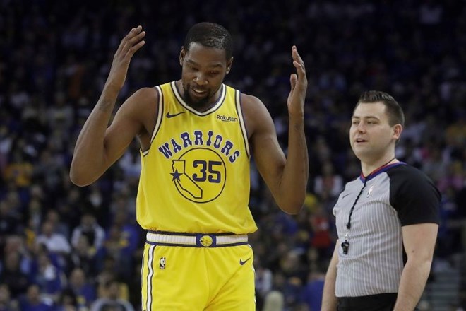 Kevin Durant je za komuniciranje in odgovarjanje na žaljivke na družbenih omrežjih uporabljal več lažnih profilov (Foto: AP)