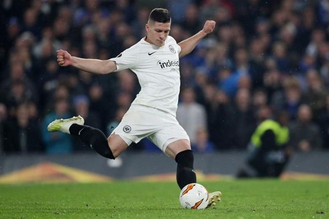 Luka Jović se seli v Real Madrid