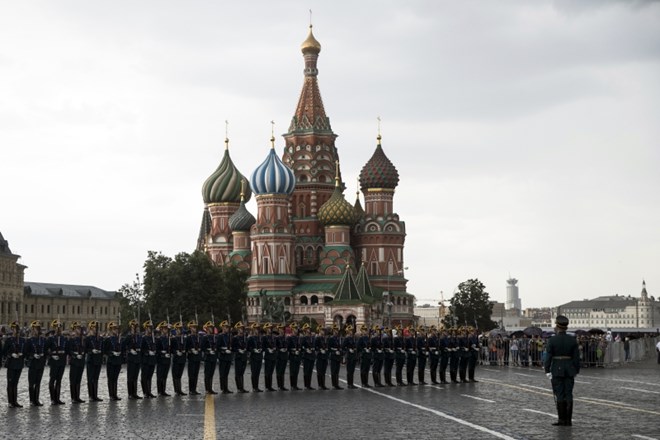 Moskva za nadaljevanje pogajanj ZDA z afganistanskimi talibani