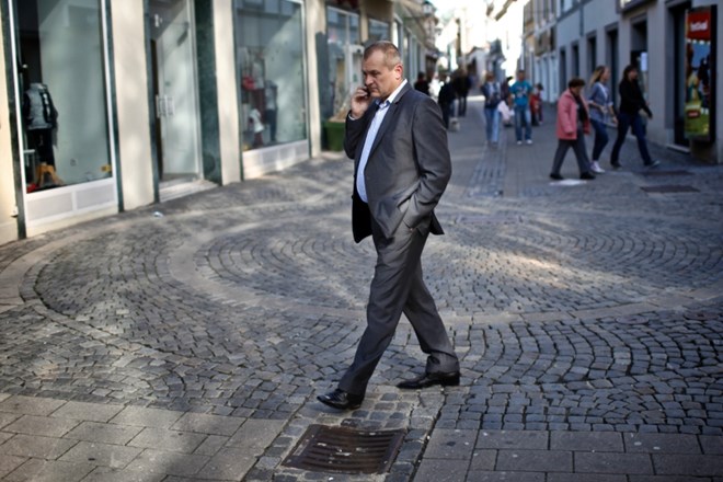 Na morebitno parlamentarno ugotavljanje domnevnih zlorab zoper Franca Kanglerja bodo morali Kangler in njegovi politični...