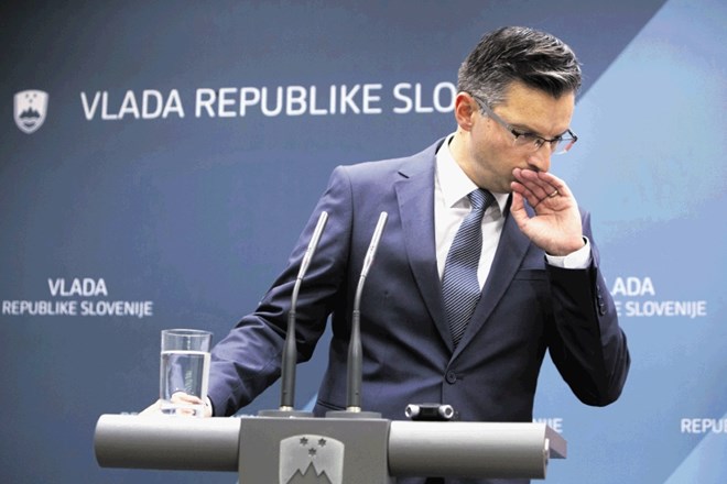 Javno pismo vladi Republike Slovenije o čakalnih vrstah v domovih starejših