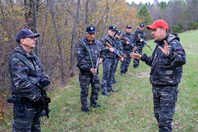 Andrej Šiško (desno) s Šajersko vardo