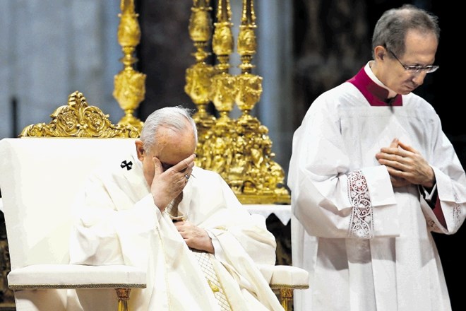 Ljubljansko cerkveno sodišče je v primeru Zrim vodilo postopke v skladu z navodili rimske kongregacije za nauk vere, ki kaže...