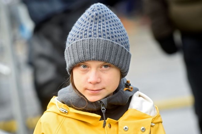 Oče Grete Thunberg je zaskrbljen zaradi proti hčeri usmerjenih sovražnih zapisov na družbenih medijih.