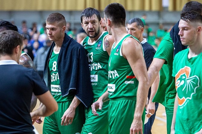 Olimpija po podaljšku izgubila proti Mornarju