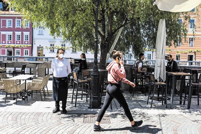 Turistični delavci so  vlado opozorili, da bi  odprava čakanja na delo panogo pahnila  v »brezizhoden položaj«.